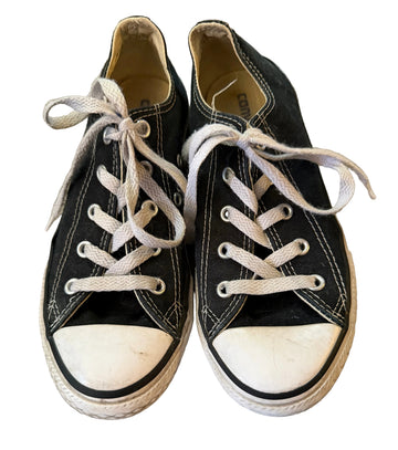 Converse Shoes / 2 - Black canvas sneakers with white laces and rubber soles, perfect for casual wear.